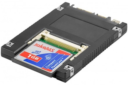 Disque 2,5" SSD Sata pour 1 carte Compact Flash