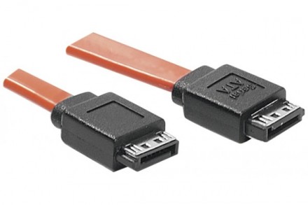 Cable SATA II blindé pour disque SATA haut débit - 1m
